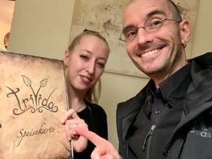 happy staff & happy customer at triVida in Klagenfurt