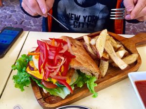 Peruvian burguer at The Green Patio in Cusco