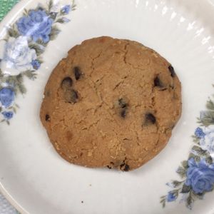 Choc Chip Macadamia Cookie at Mild cafe in Chiang Mai