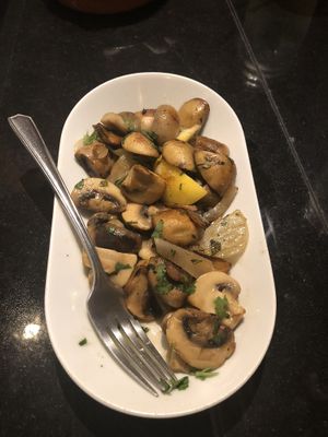 Garlic mushrooms at Oranaise Cafe in Leeds