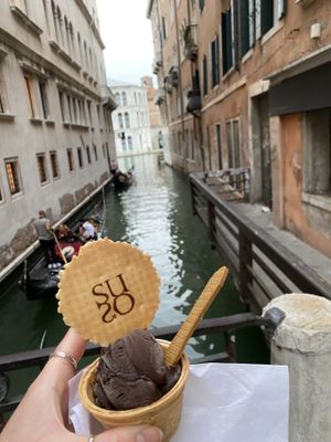 Dark chocolate gelato  at Gelatoteca SuSo in Venice