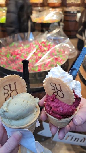 you NEED to try their pistachio flavour (left) at Gelatoteca SuSo in Venice