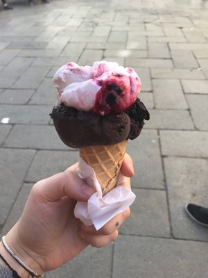 cherry was SO GOOD! at Gelatoteca SuSo in Venice