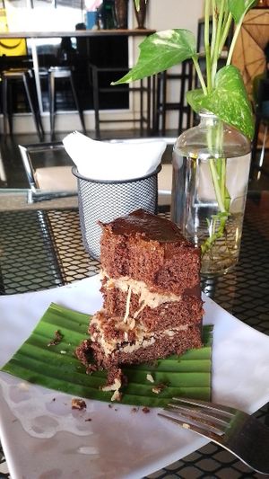 Pasteles de chocolate alemán 🤤 at Taller Veganico in Monterrey