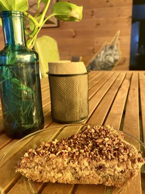 Pay de plátano y nuez 🍌 at Taller Veganico in Monterrey