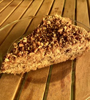 Pay de plátano y nuez 🍌 at Taller Veganico in Monterrey