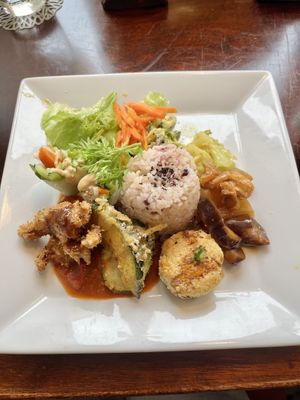Lunch set  at Padma in Kyoto