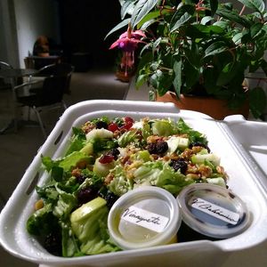 Green apple & nuts salad at Mexicali by Trofo Garden in Bucaramanga