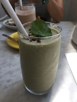 Cool Shake: Mineralizing Mint Chocolate Chip at Cafe Gratitude - DTLA in Los Angeles