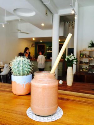 Vegan Chocolate Superfood Smoothie with homemade cashew milk at Backyard Cafe - Riverside in Phnom Penh