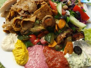 Donner kebab plate🤤🤤🤤 so so delicious!!!! at Erbils in Munich