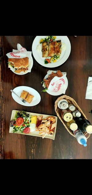 Döner, Börek, Pide and Baklava at Erbils in Munich