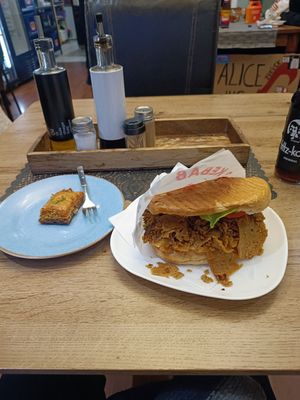 Yum at Erbils in Munich