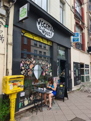 Facade at Vegetal et Vous (Vivanie Lille) in Lille