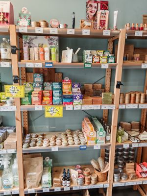 Cosmetics at Vegetal et Vous (Vivanie Lille) in Lille