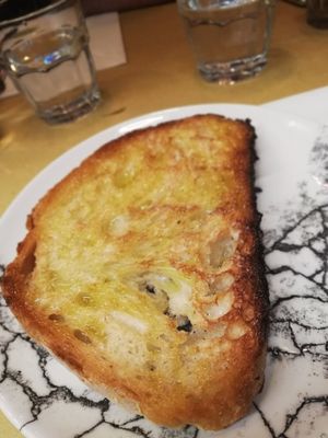 Bruschetta at L'Insalata Ricca in Rome