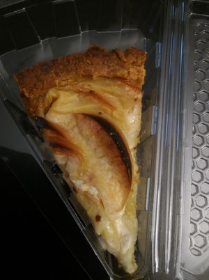 apple pie at Moonfood  in Brussels