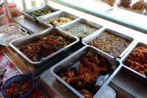 Food buffet with quite some choice at Veg Restaurant - Maenam Khwae in Kanchanaburi