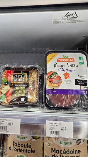 Frudge at Scarabee Biocoop - Vasselot in Rennes