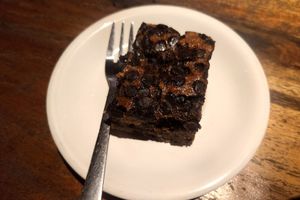 Awesome chocolate banana cake 🤤 at Topi Inn in Manggis