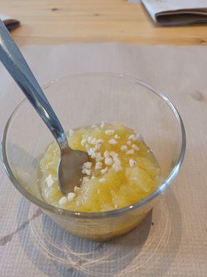 Compota de manzana at Integral Figueres in Figueres