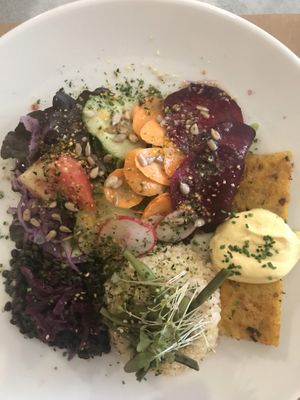 Plato energético con pastel de shitake  at Integral Figueres in Figueres