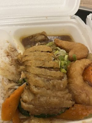 Mock duck & vegan shrimps in a BBQ sauce as take away   at Chay Viet in Dresden