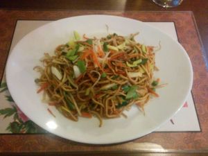 Fried noodles with vegetables and tofu at Chay Viet in Dresden