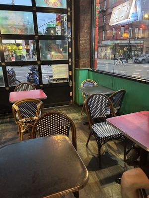 Seating area  at Two Boots Pizza in Brooklyn