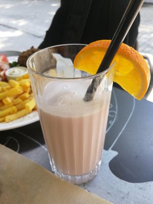 Omg, ice cream shakes with a kick! Yummmmmmmy at GYVAS baras in Vilnius