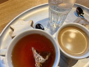 tea & coffee at Tibits - Bahnhof in Bern