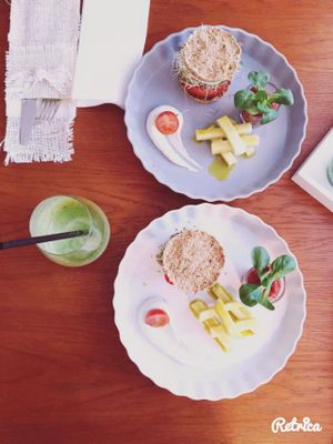 Vegan raw burger at Ambasada in Warsaw