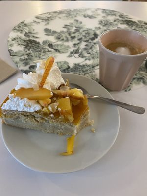 sorry, I tooke a bite☺️  at Les Demoiselles de Montpellier in Montpellier