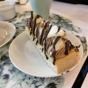 Chocolate and pear cake  at Les Demoiselles de Montpellier in Montpellier