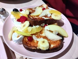 Pain perdu at Les Demoiselles de Montpellier in Montpellier