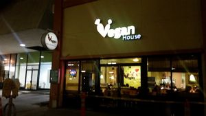 Stopped by this Arizona Vegan Restaurant for the first time on Nov 30, 2017 and tried these dumplings? Most of the items on the menu are fake meat, so I went with a non-fake-meat option. that were good. I could have used more rice Parking could be an issue too, its downtown

more pictures at
 http://whatdoyoueatthen.com/vegan-house-phoenix-az/ at Vegan House in Phoenix