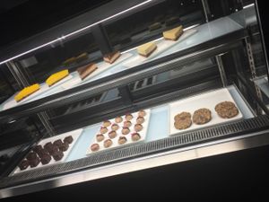 AMAZING raw desserts at NAKEDFOOD in Taipei