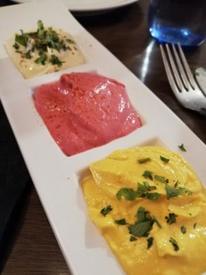 Hummus tres colors at Hummus in Barcelona