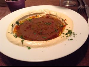 Egyptian Bean Hummus at Hummus in Barcelona