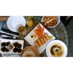 hummus, falafel, fried tofu at Hummus in Barcelona