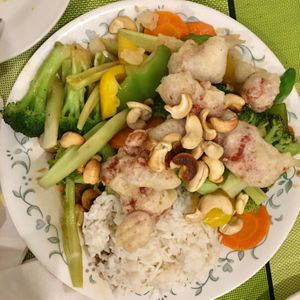 There’s a proper name for this dish, but you can simply ask for the “chicken balls” one. Full of tossed fresh veggies, the roasted cashews add a nice crunch to it. at Peaceful Loft in St Johns