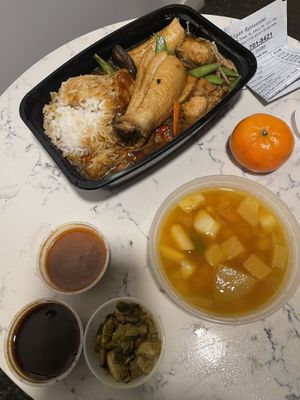 Ordered oyster mushroom rice and it came with a soup and a mandarin orange 😊  everything was great    at Peaceful Loft in St Johns