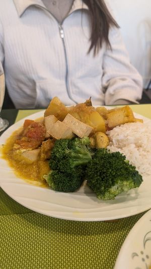 Tofu curry  at Peaceful Loft in St Johns