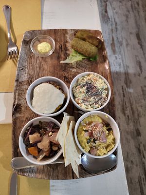 tagliere with 5 appetizers at Selezione Naturale in Turin
