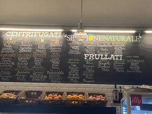 Tabellone centrifugati e frullati   at Selezione Naturale in Turin