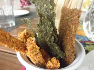 Galletitas CrudiVeganas, varios sabores at Anna Prem in Buenos Aires
