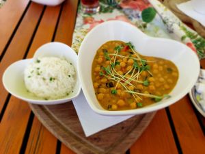 Chickpea curry with rice (vegan) at Mostviertlerwirt Ott in Seitenstetten