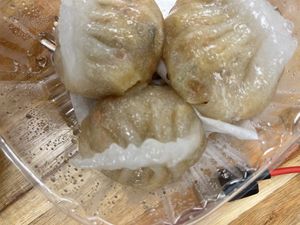 Steamed tarp dumpling at Bodhi Kosher Vegetarian Restaurant in New York City