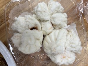 Cha shut Bao (was actually sweet) at Bodhi Kosher Vegetarian Restaurant in New York City