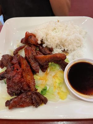 Bbq chicken   at Bodhi Kosher Vegetarian Restaurant in New York City
